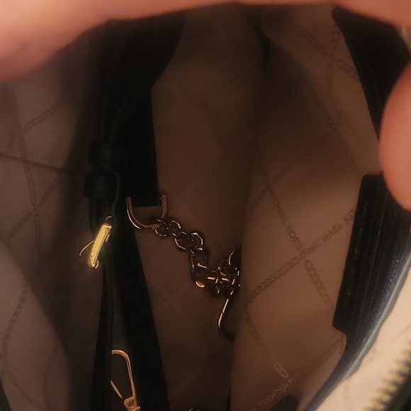 Handbag - Picture 5 of 6